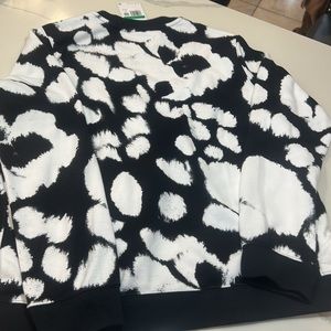 NWT Nike kids sweatshirt